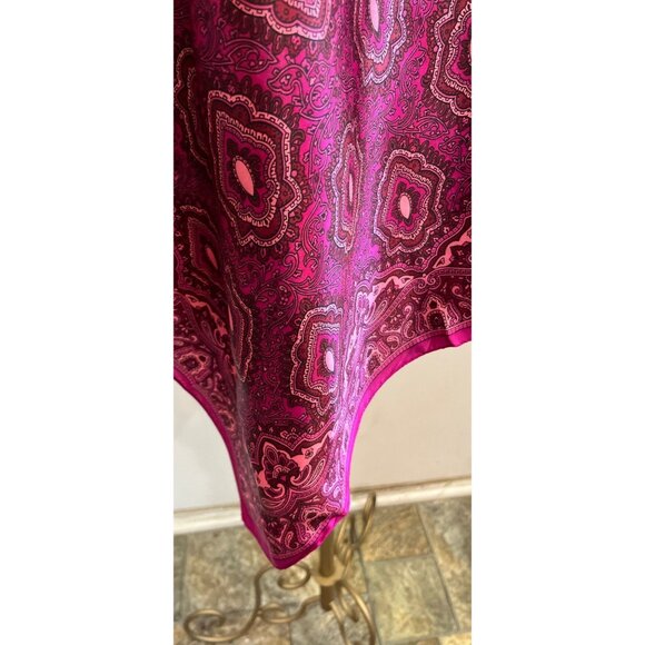 Vtg Scarf 100% Silk  Handmade Paisley Intricate Flaming Fuchsia Pink Deep Maroon - Picture 8 of 10